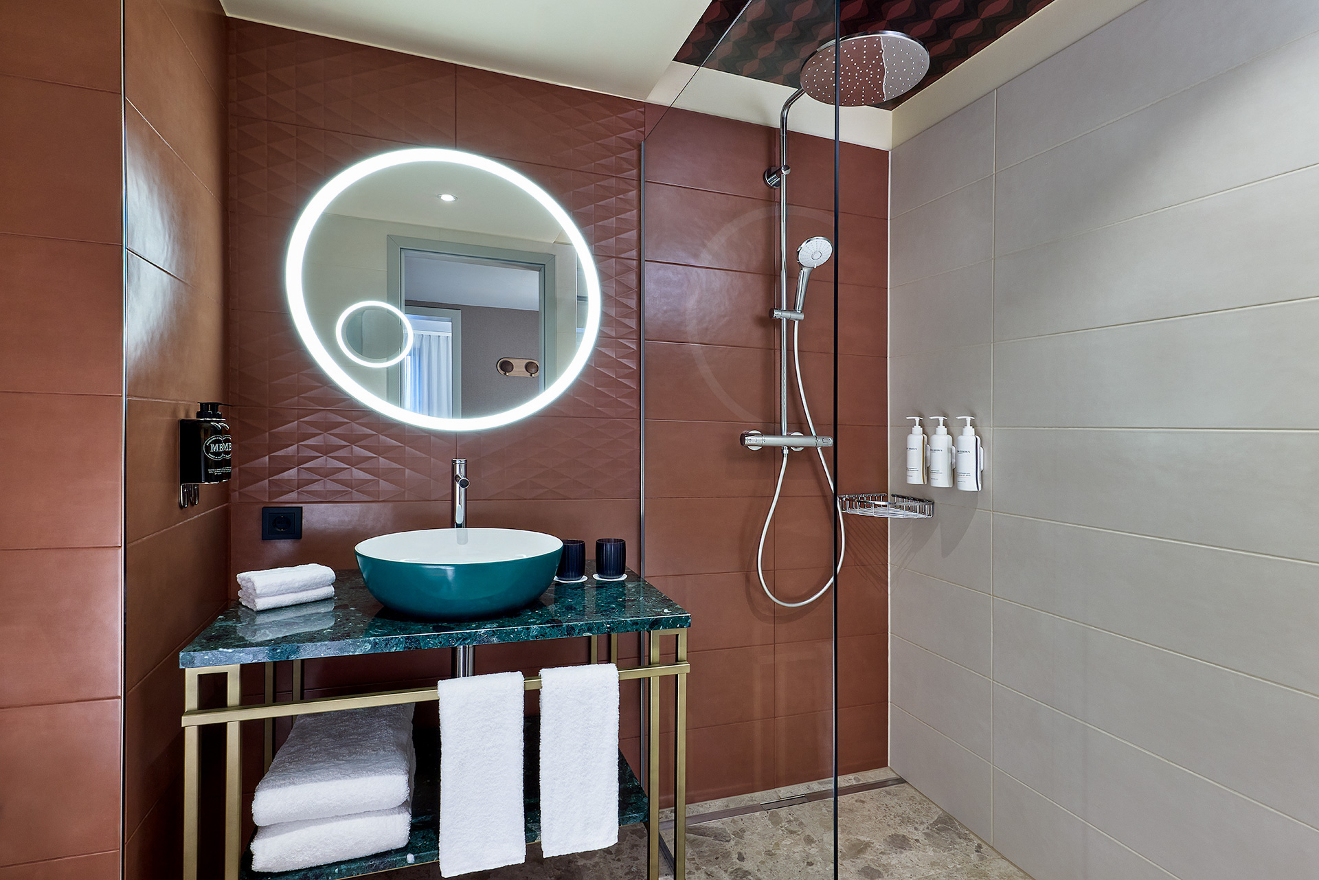 Flesslers Zimmer Bad